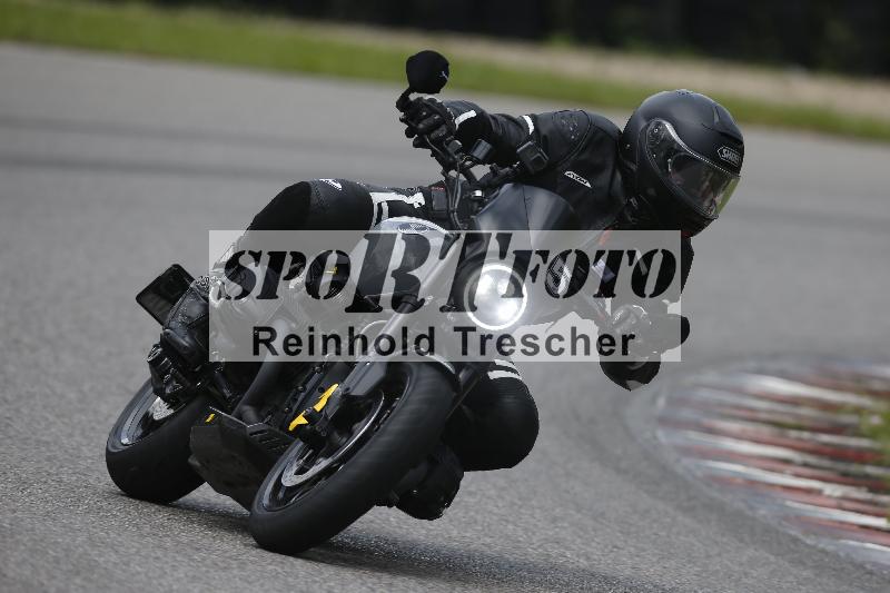 /Archiv-2024/29 12.06.2024 MOTO.CH Track Day ADR/Gruppe gelb/5